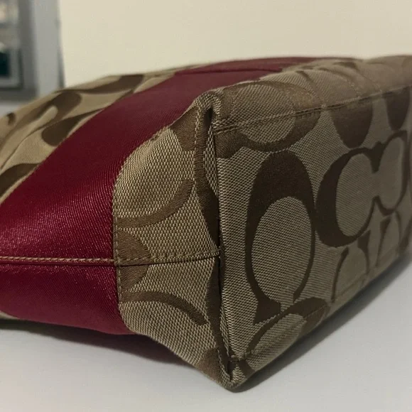 Coach Vintage Legacy Red Stripe Signature Cs Tote Shoulder Bag 2006 - Picture 5 of 10
